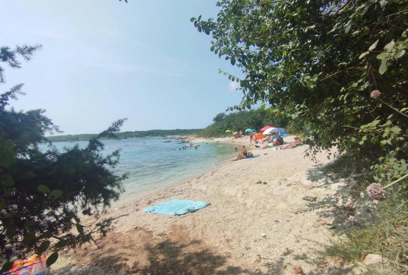 Studio Apartment Giardin *** Ližnjan
