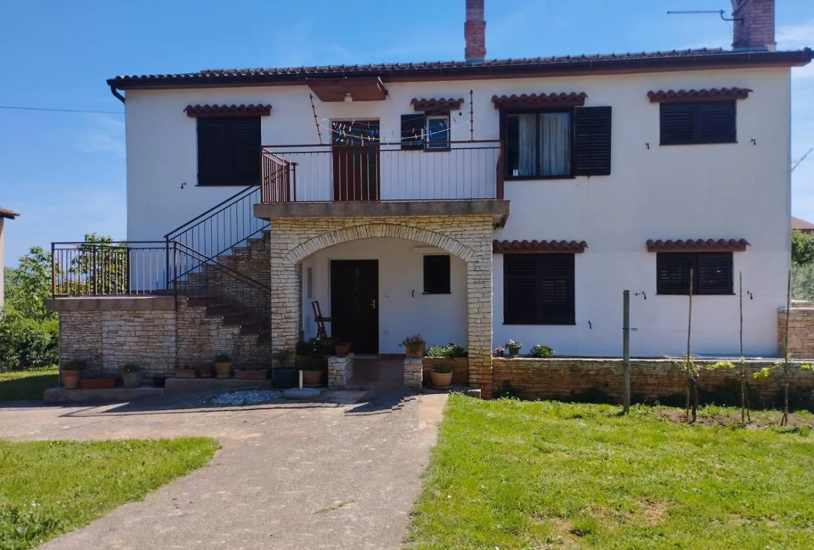 Studio Apartment Giardin *** Ližnjan